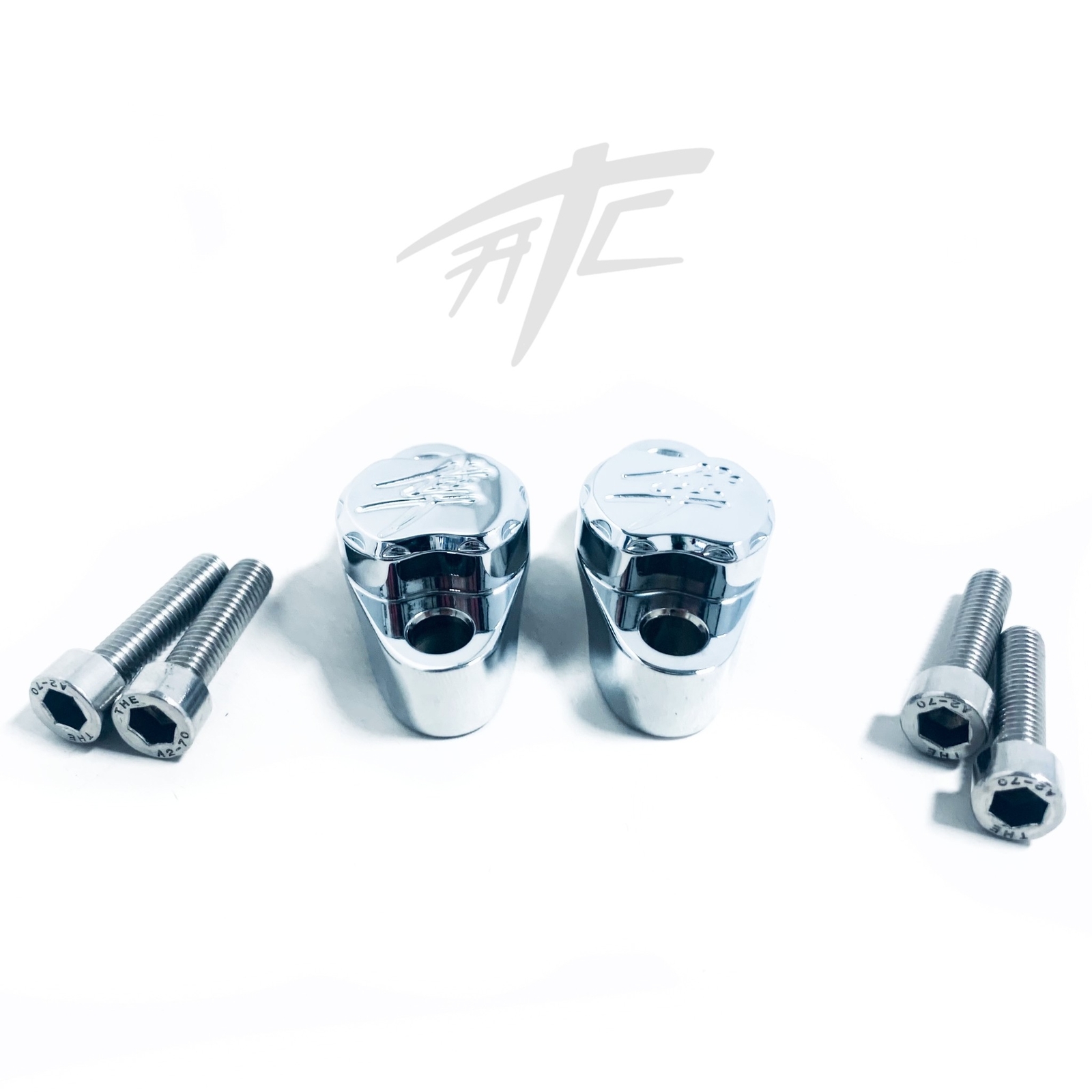 HAYABUSA CHROME DIAMOND CUT KANJI HANDLE BAR CLAMPS 2016 SUZUKI HAYABUSA
