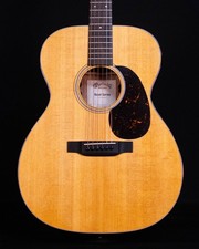 Martin 000-12E Retro Spruce Top with X Bracing, Martin E1 Pickup, Bag Included