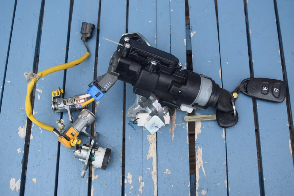 OEM 2012 2013 2014 2015 HYUNDAI ACCENT INTERRUPTOR DE ENCENDIDO BLOQUEO Foto 3 de 4