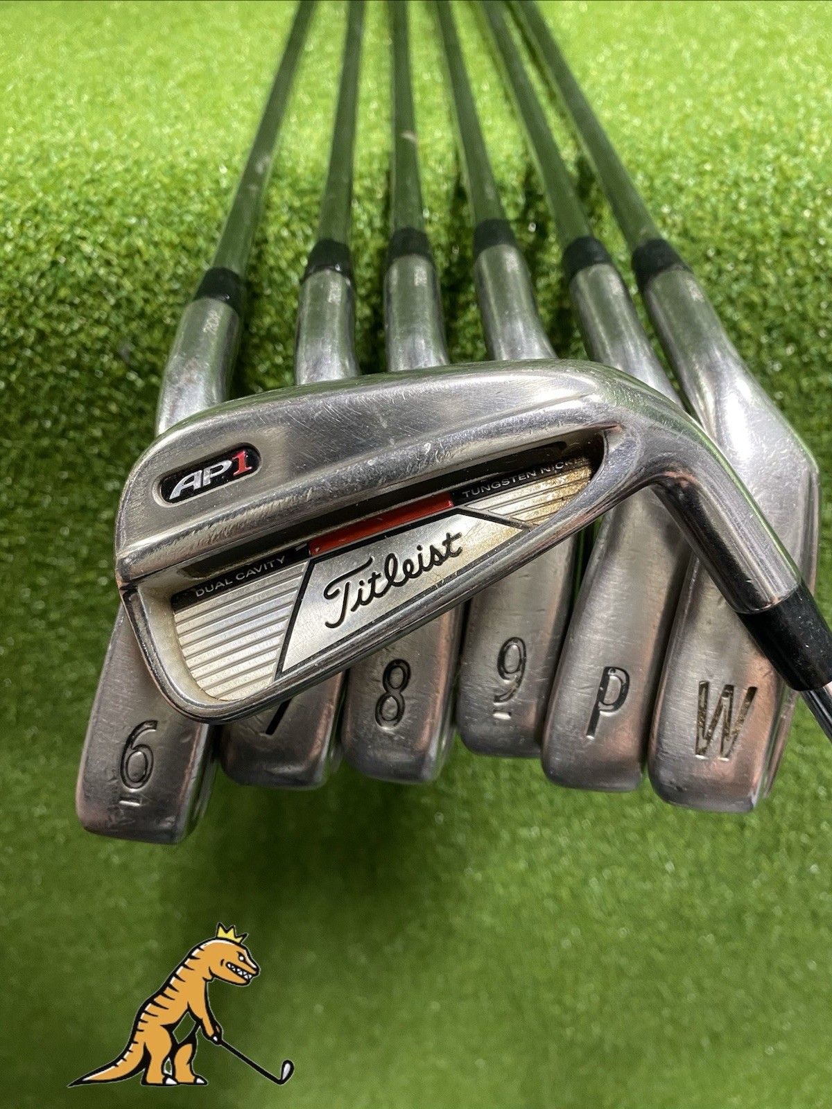 Titleist AP1 Iron Set 5-PW-GW Dynamic Gold R300 Steel Regular Flex