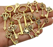 10 Skeleton Key Pendants Antiqued Gold Assorted Steampunk Charms Wedding Keys