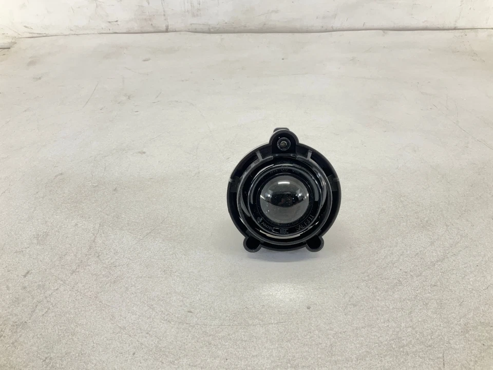 05-07 Luz antiniebla delantera izquierda conductor o pasajero derecho SATURN ION Foto 2 de 4