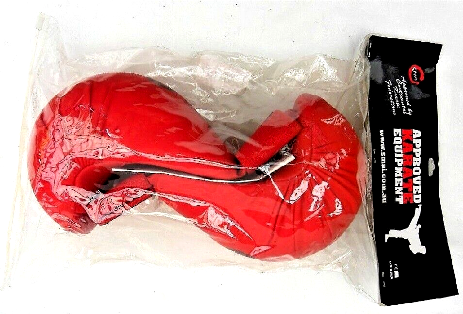 SMAI EKF karate fist protection fist protector hand protection WKF