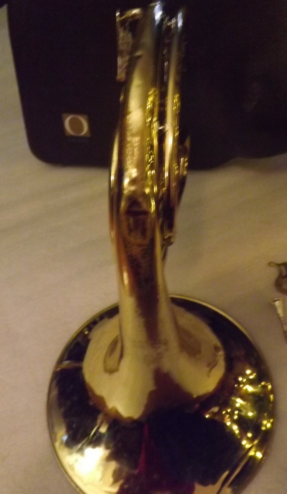 Olds Ambassador French Horn w/ case mouthpiece accessories. USA. Good