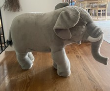 FAO Schwarz Extra Large Elephant Plush 2015 Geoffrey Llc 30  x20  