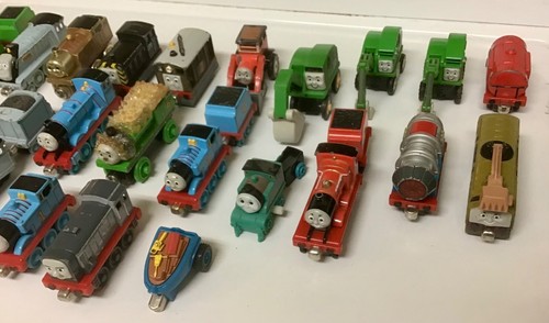 Thomas the Tank Engine & Friends, Lot of 31 Plus Track - Picture 3 of 9