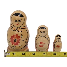 Vintage Matryoshka Nesting Doll Wood Hand Painted 3 Dolls Russian Floral