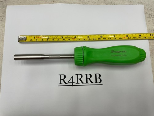Snap-on Tools USA NEW GREEN Hard Handle Ratcheting Screwdriver w/ Bits SSDMR4BG - Picture 4 of 10