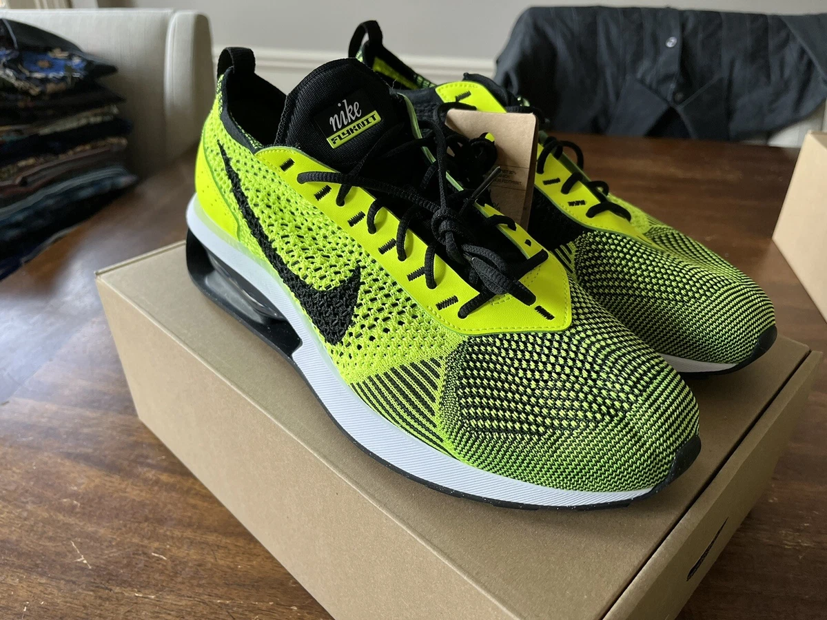 Nike racer yellow sale