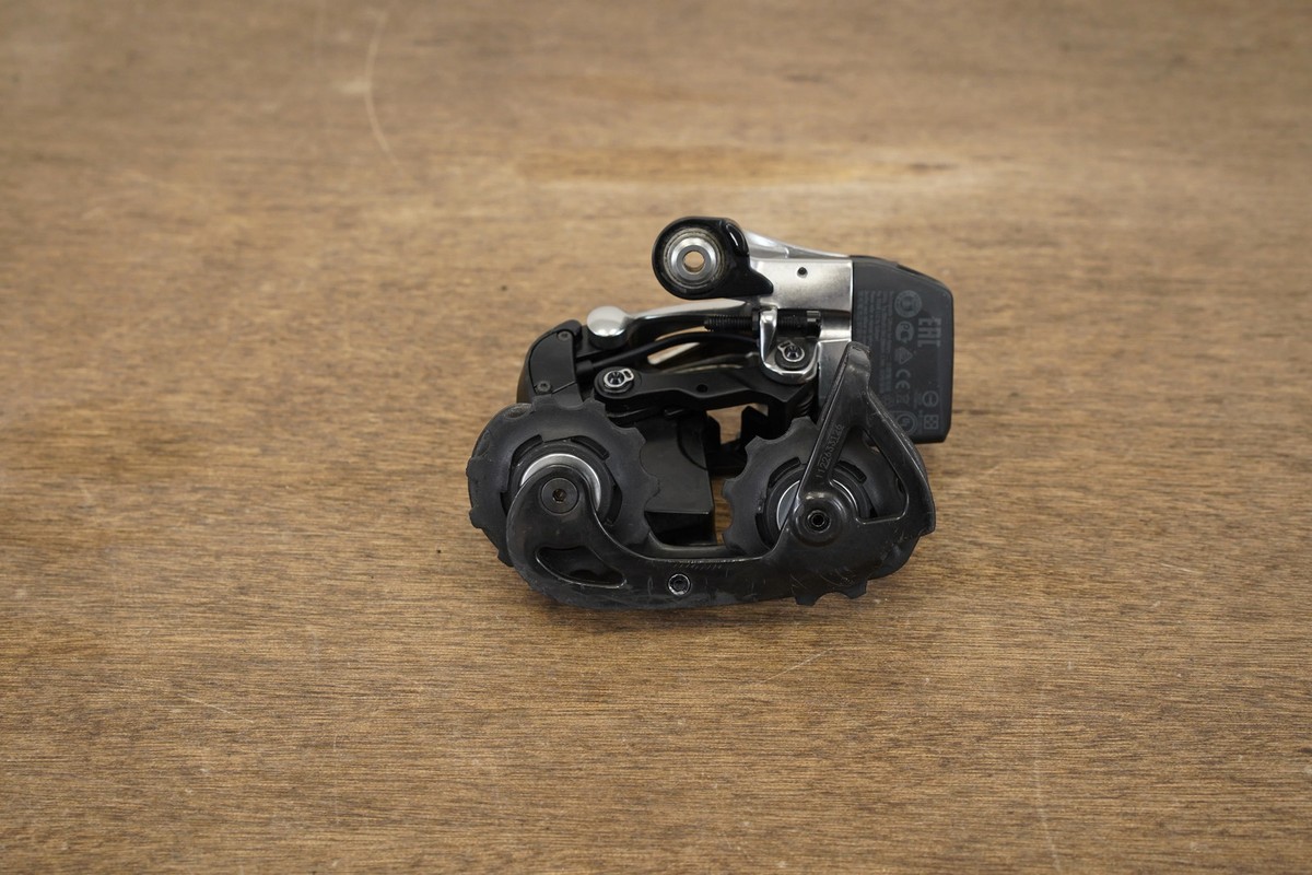 SRAM Red eTap 11 Speed Wireless Electronic BlipBox TT Triathlon