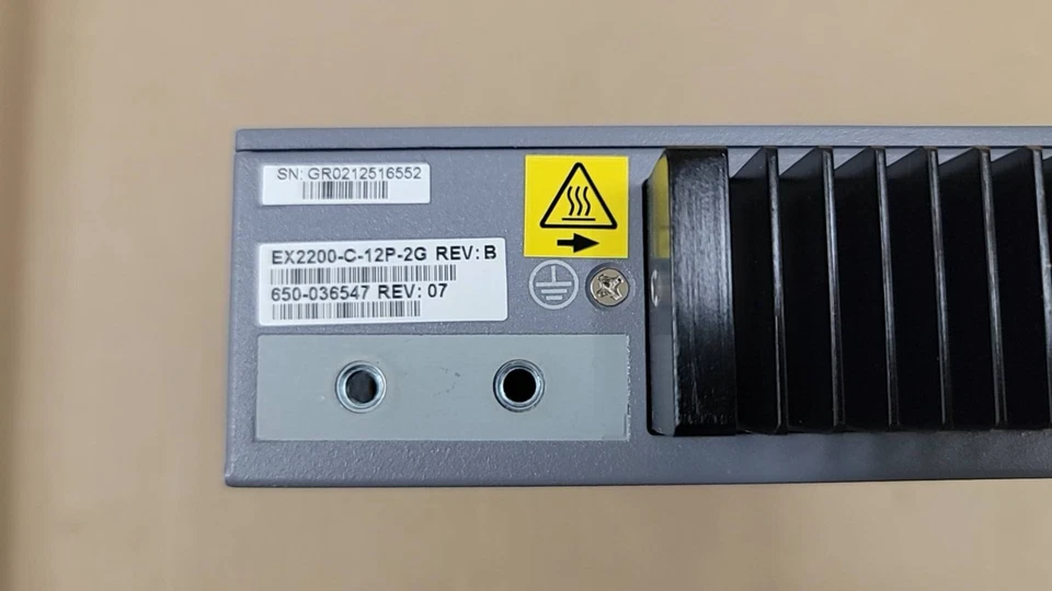 Juniper EX2200-C-12P-2G 12-Port Gigabit Ethernet PoE+ Compact Network Switch - Image 2 of 4