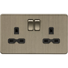Knightsbridge Screwless Flat Plate 13A 2G DP Switched Socket - Antique Brass