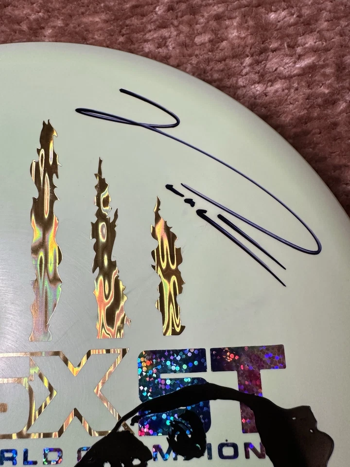 Paul McBeth 6X Buzzz Face Stamp Prototype Autographed Discraft ESP Rare - Image 4 of 4