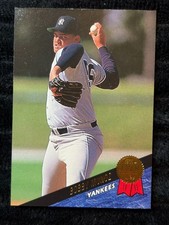 1993 Leaf Bobby Munoz Yankees Rookie Baseball Trading Card #548