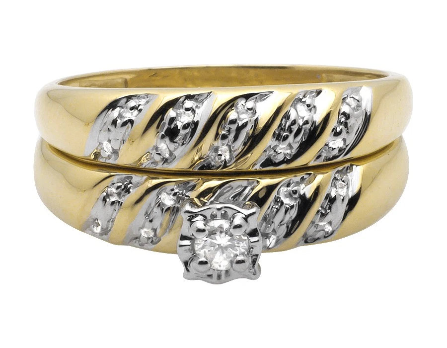 Juego de anillos de compromiso de diamantes con remolino conjunto de trío milagroso de oro amarillo de 10 quilates .10 quilates Foto 4 de 4