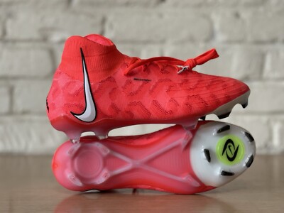 Nike Phantom Luna Elite FG Soccer Cleats Bright Crimson Women Size 9 FN8405-600