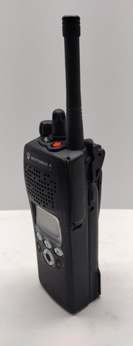 6X Motorola XTS2500 UHF 450-520 MHz Cyfrowe radio dwukierunkowe H46SDF9PW6BN P25 ADP - Zdjęcie 5 z 50