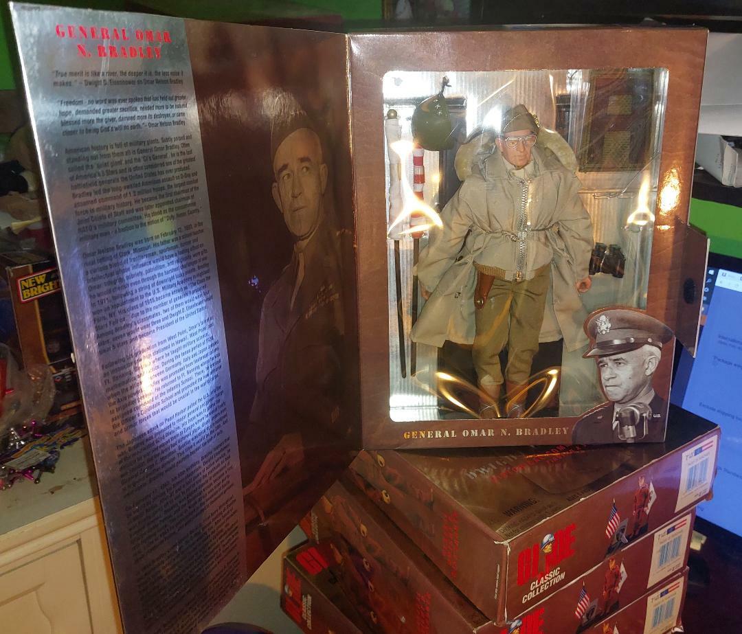 GI Joe Classic Collection General Omar N. Bradley Action Figure 1