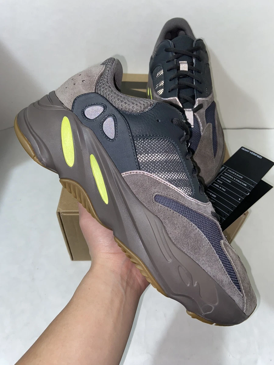 Size 12 Adidas Yeezy Boost 700 Mauve | V2 V3 MNVN Wave Runner Black Inertia  Glow