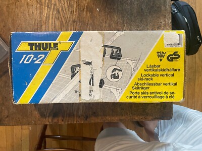 VINTAGE SEALED NOS Thule 1050 10-2 lockable vertical ski racks roof
