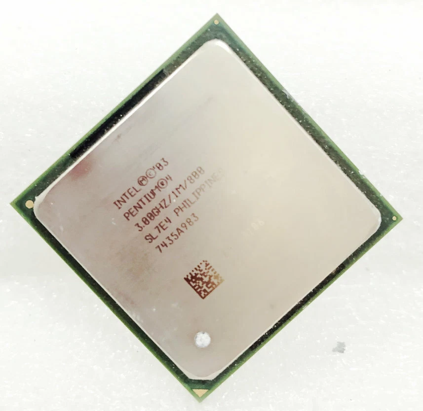 Pentium 4 3.0GHZ HT Socket 478 CPU 3.0/1M/800 SL7E4 - Image 2 of 4