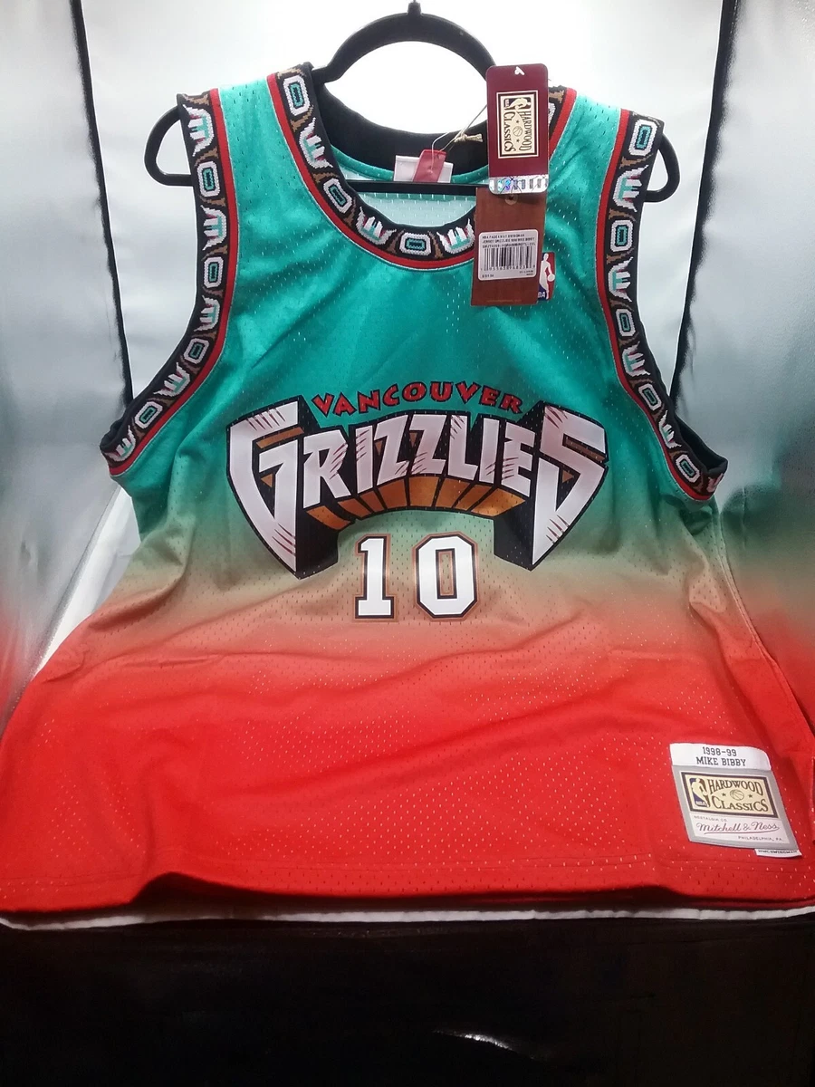 Mitchell & Ness Men's Mike Bibby Vancouver Grizzlies Hardwood