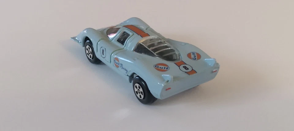 Coche de carreras vintage personalizado Ertl 1/64 Porsche 917 Gulf Foto 3 de 4