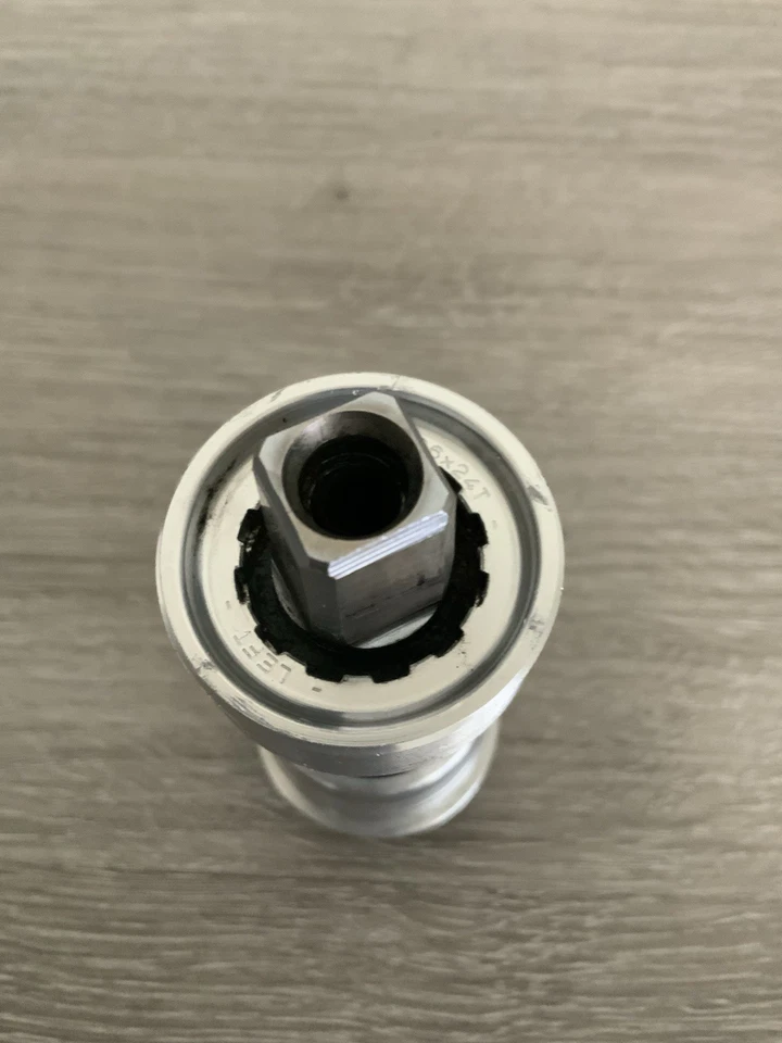 CAMPAGNOLO CHORUS 密封底部支架 意大利 70-102 毫米 224 克 — 第 2/3 张图片