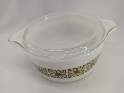 Vintage PYREX Verde Green Square Flowers Casserole Dish 474 B W/ Lid
