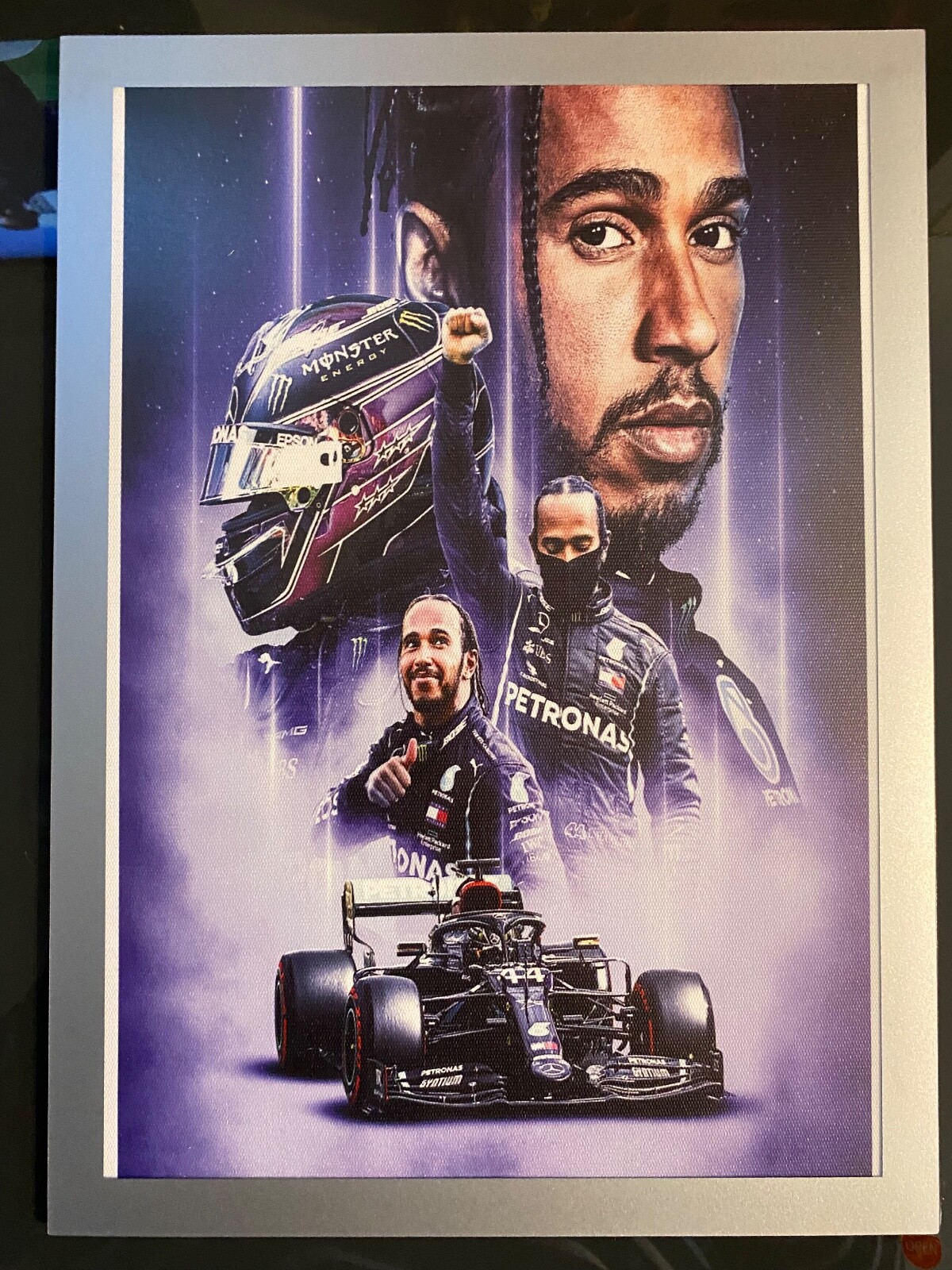 Cadre magnétique Lewis Hamilton Mercedes pour la décoration murale d'un bureau de passionné