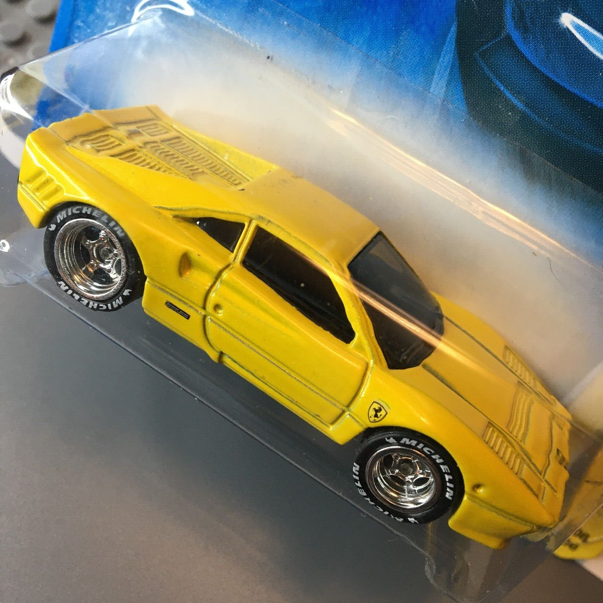ホットウィール、Ferrari 288GTO （黄） HOT WHEELS 2008 - FERRARI 288 GTO [YELLOW] NEAR MINT VHTF