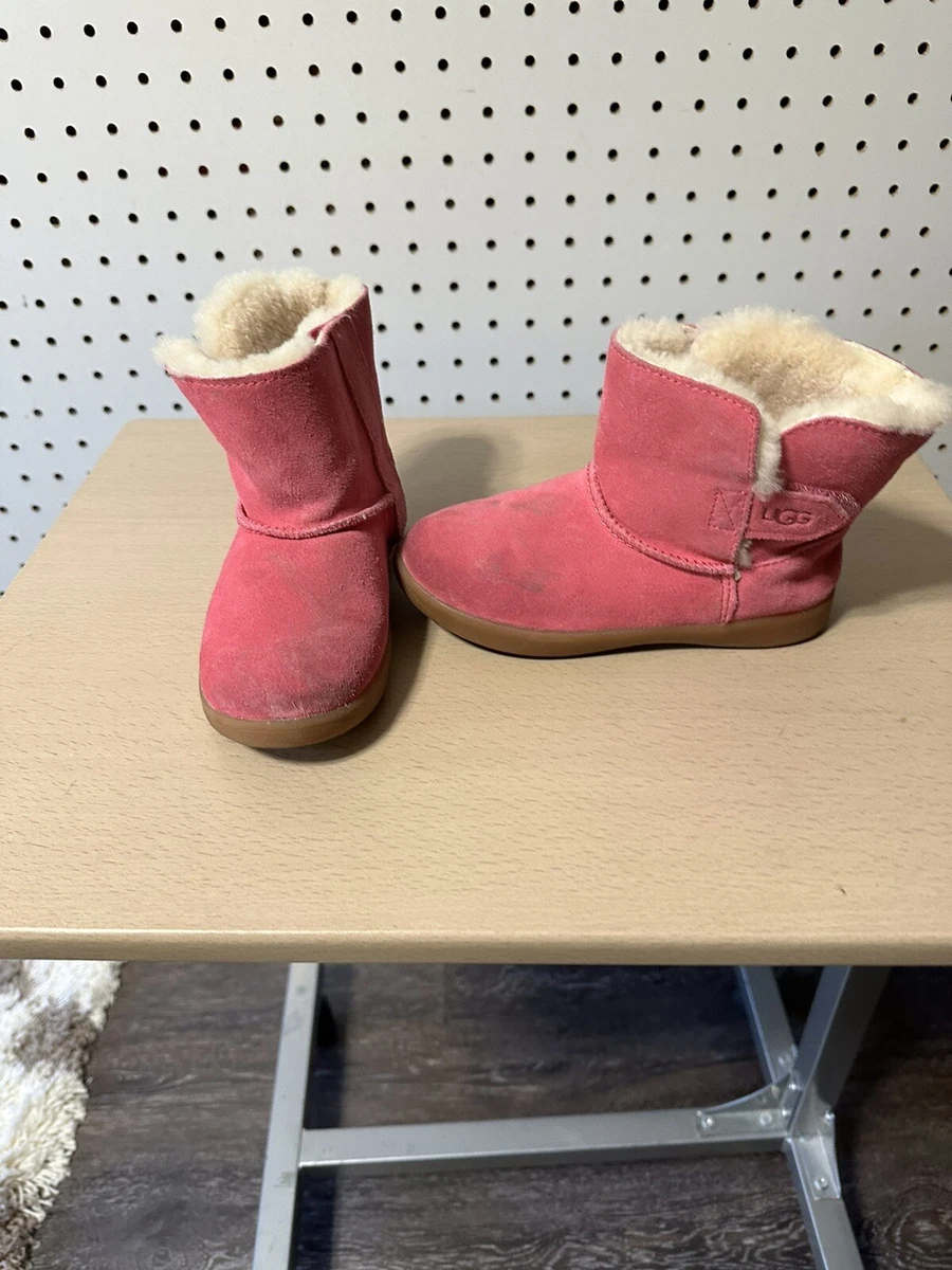 Girls ugg boots size 11 deals