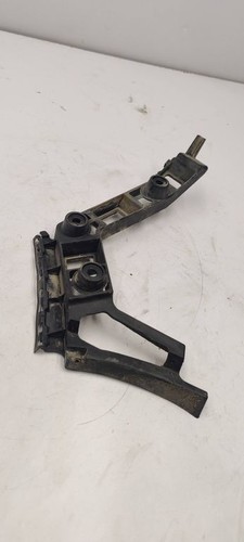 Volkswagen Golf VI 2011 Stoßstange hinten rechts Halterung 5K6807394