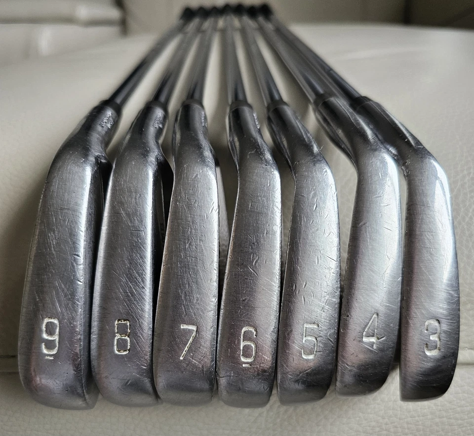 Mizuno mp-20 hmb 3-9 iron set - Image 2 of 4