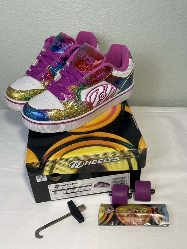 Heely’s Youth 5 / Women 6  Rainbow Multicolor Great Preowned Condition Skate