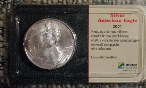 2001 - 1 Oz Silver Eagle One Dollar Coin Uncirculated in Plastic Case