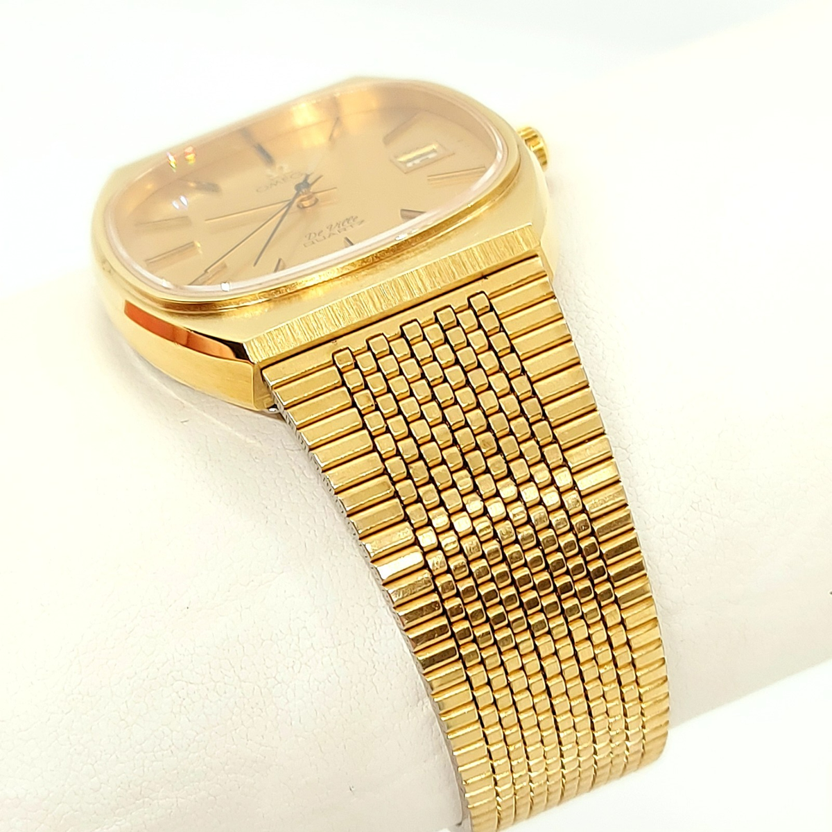 NOS OMEGA De Ville Quartz 1342 Ref.192.0035 Gold Capped Date