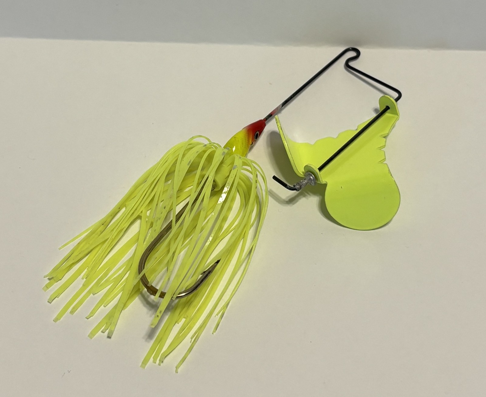 Terminator T-1 Titanium Buzzbait 3/8 oz Chart/Silver w/ Chart Blade, New w/o pkg - Image 1