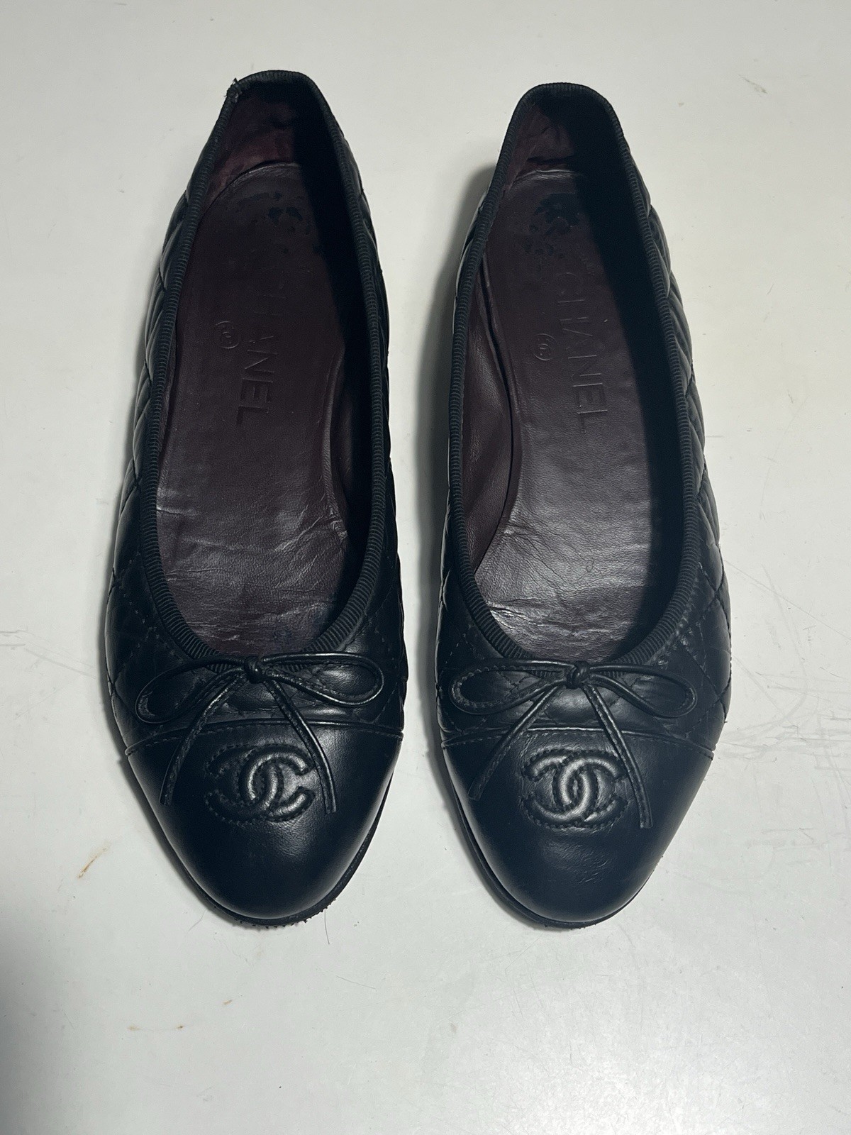 Chanel Classic Cushioned Leather Ballet Flats 36.5