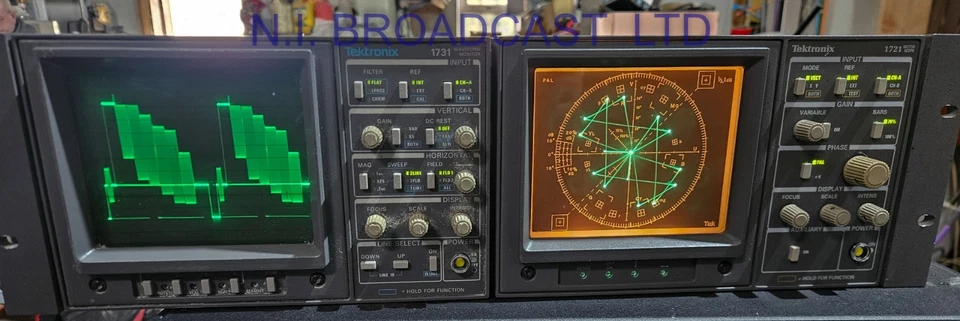 Tektronix 1731 and tektronix 1721 waveform vector composite scopes - Image 4 of 4