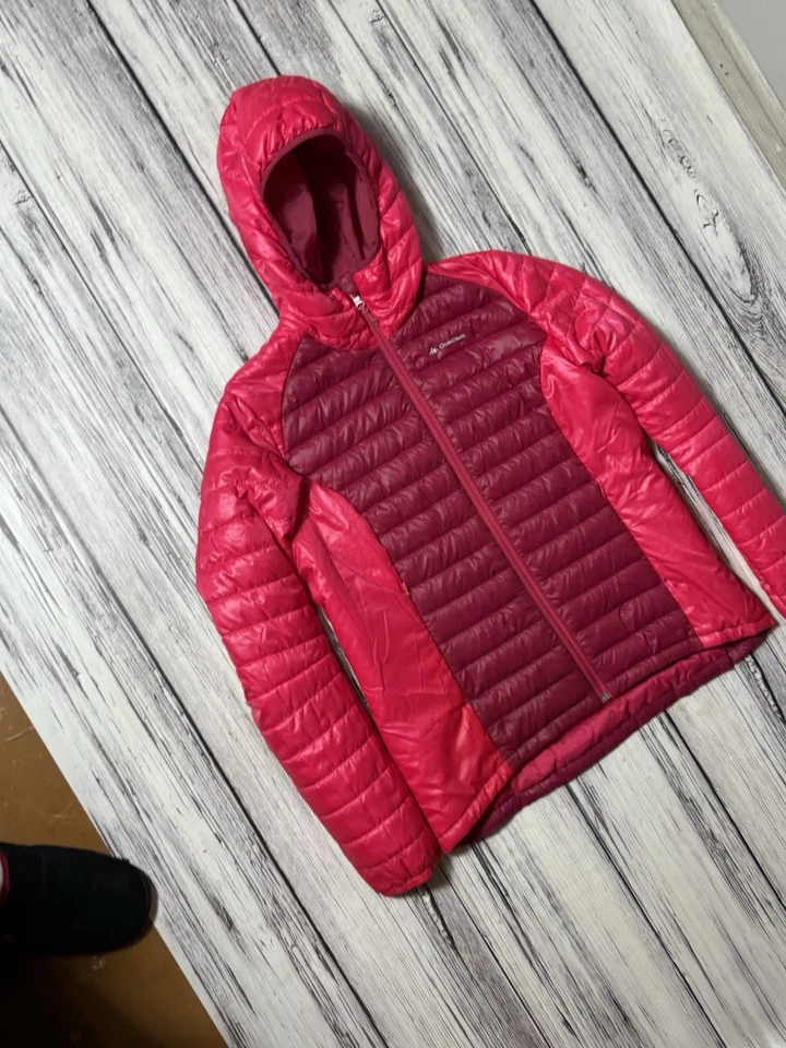 Chaqueta acolchada Quechua para mujer M con capucha rellena cálida senderismo Foto 3 de 4