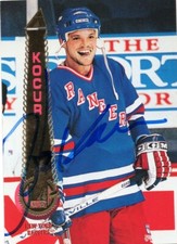 94/95 Pinnacle Joey Kocur Auto Signatures #243 ( in person )