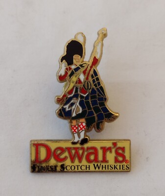 Vintage Dewar's Finest Scottish Scotch Whisky Advertising Metal Lapel Pin 1.5''
