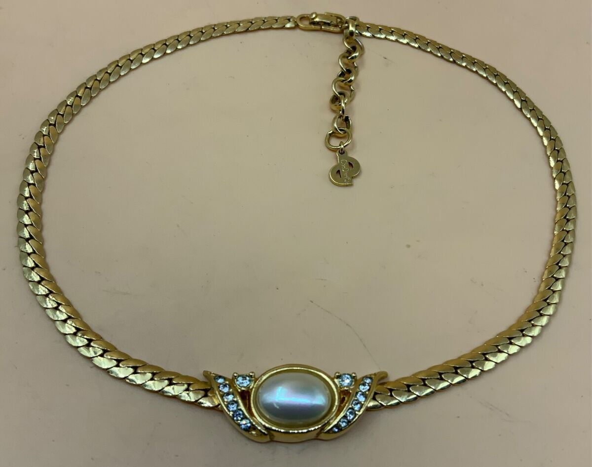Vintage Christian Dior Gold Tone Designer Necklace Faux Vintage Christian Dior Gold Tone Designer Necklace Faux