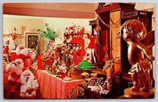 Weirs Beach New Hampshire~Christmas Carol Shop Interior~Holiday Items~1950s PC