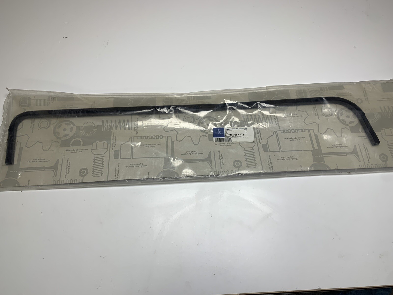 MERCEDES BENZ LKW 1832-1848 Dichtung Dichtrahmen A9437250366  