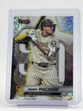 MANNY MACHADO 2025 BOWMAN'S BEST MINI DIAMOND REFRACTOR /299 #6 PADRES Q2277