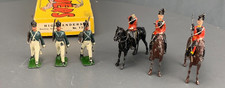 Mixed Lot Vintage Britains Soldiers West Point Cadets, Life Guards, Box TOY0166