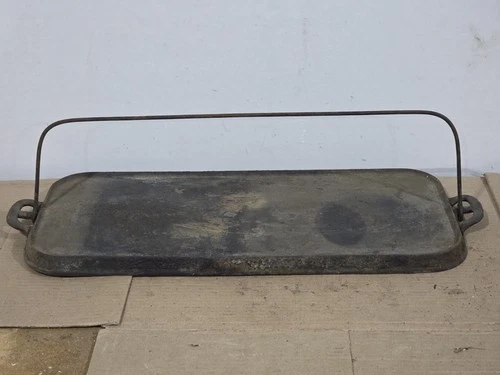 Antique "ERIE" NO 8 CAST IRON GRIDDLE Pre Griswold See Photos