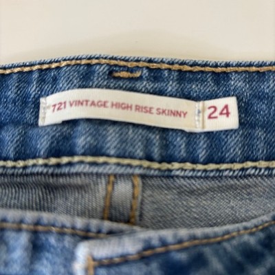 Levi's Women's 721 High Rise Skinny Jeans Embroidered Rose Accent